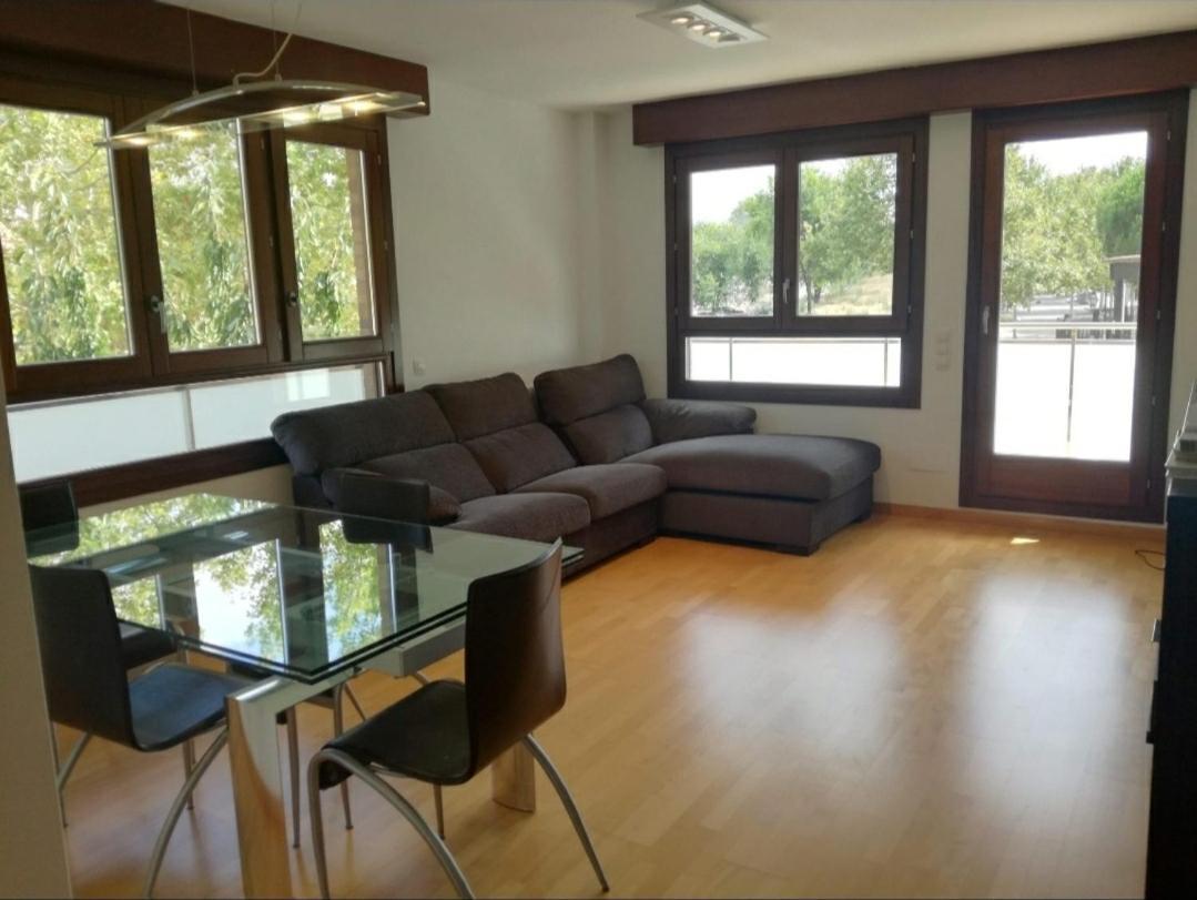 Habitacion Con Piscina Y Sauna ซันต์กูกัต เดล บาเยส ภายนอก รูปภาพ